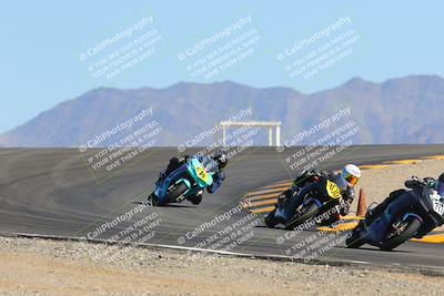 media/Oct-29-2022-CVMA (Sat) [[14c0aa3b66]]/Race 4 500 Supersport-350 Supersport/